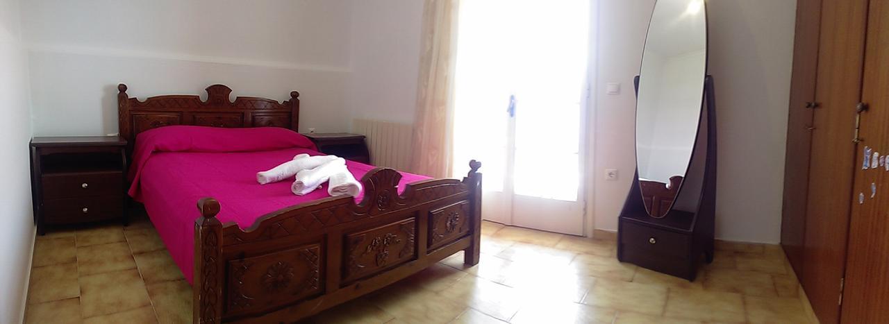 Fiona Seafront Apartments นิเกียนา ภายนอก รูปภาพ